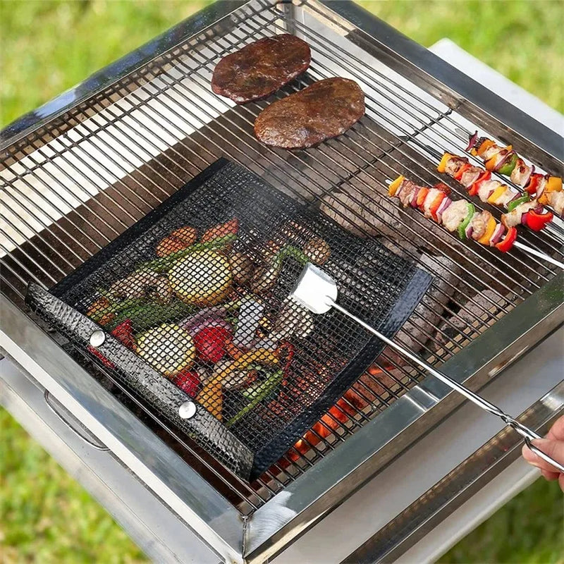D5 2Pcs PTFE Mesh Grill Bags Reusable Non-Stick BBQ Barbecue Bags for Charcoal Gas Smokers BBQ Veggie Grill Bags Barbecue Bag